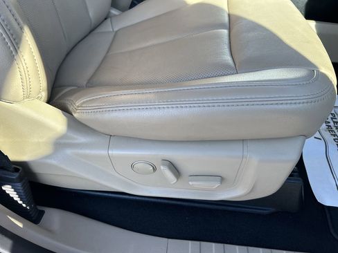 Used 2021 Ford F250 Lariat w/ Lariat Value Package image 16