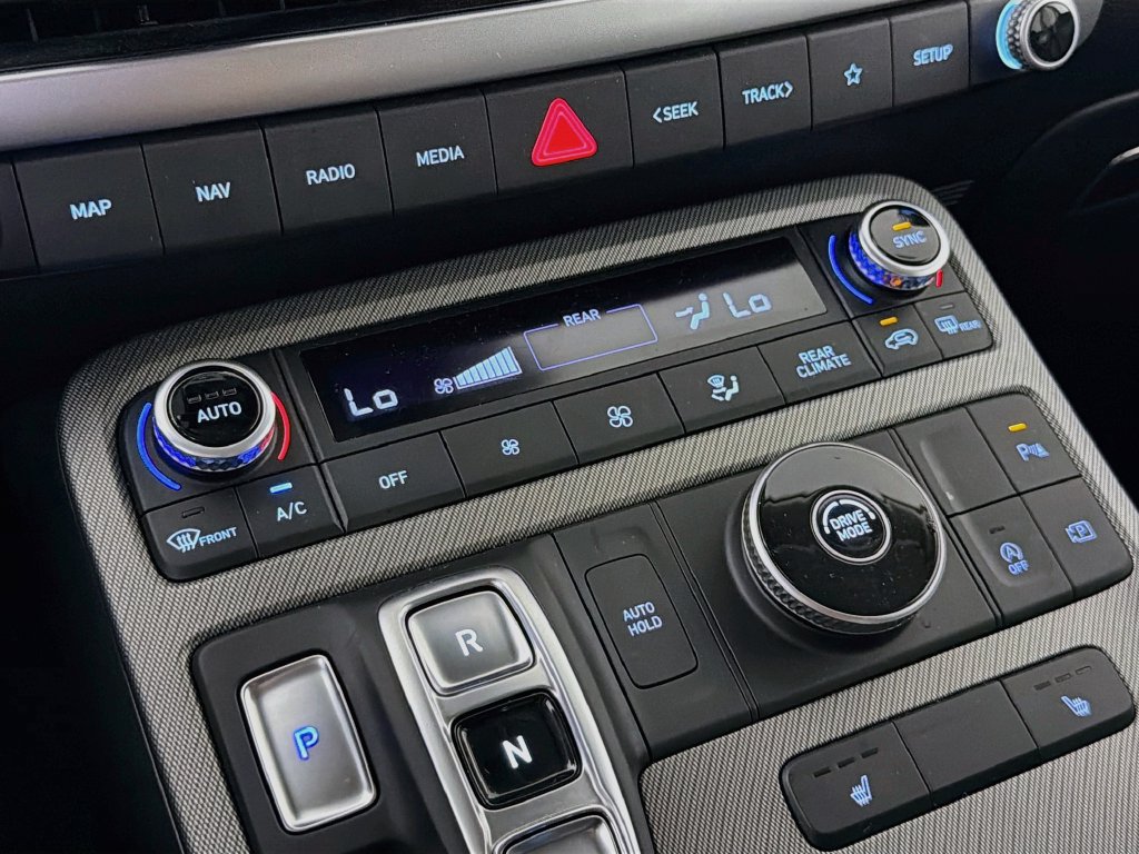 Used 2025 Hyundai Palisade SEL FWD image 20