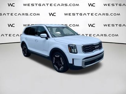 Used 2023 Kia Telluride S
