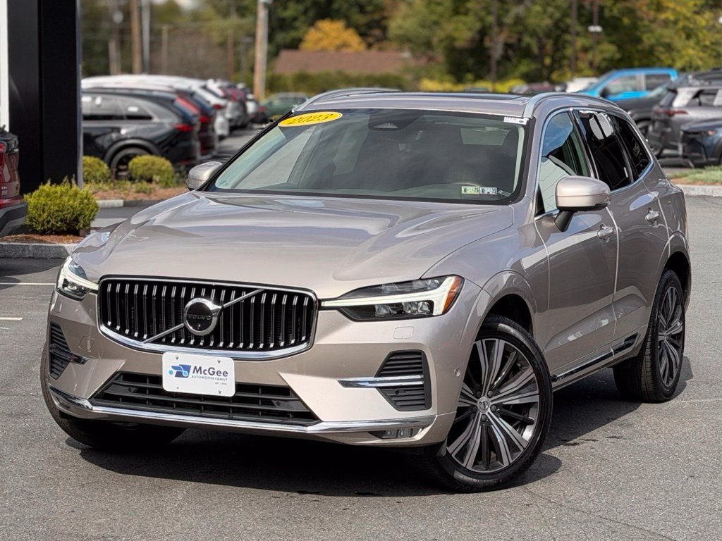 Used 2023 Volvo XC60 B5 Plus w/ Climate Package AWD/4WD image 1