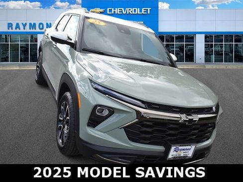 New 2025 Chevrolet TrailBlazer ACTIV w/ Driver Confidence Package image 9