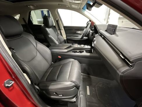 Used 2023 Genesis GV70 2.5T w/ Select Package image 30