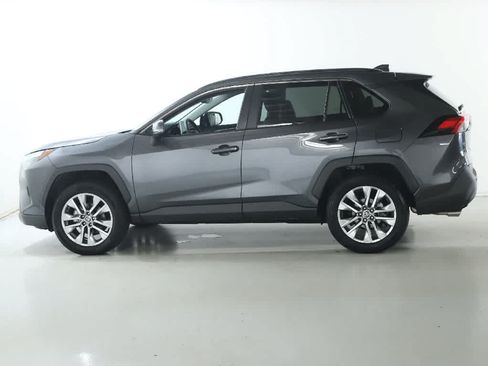 Certified 2023 Toyota RAV4 XLE Premium AWD/4WD image 40