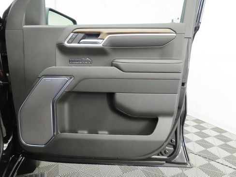 Used 2026 Chevrolet Silverado 1500 High Country w/ High Country Premium Package image 26