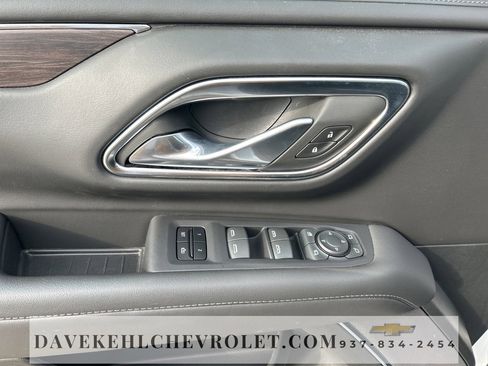Used 2024 Chevrolet Suburban Z71 w/ Z71 Off-Road Package image 11