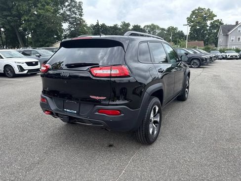 Used 2018 Jeep Cherokee Trailhawk w/ Quick Order Package 27L AWD/4WD image 6