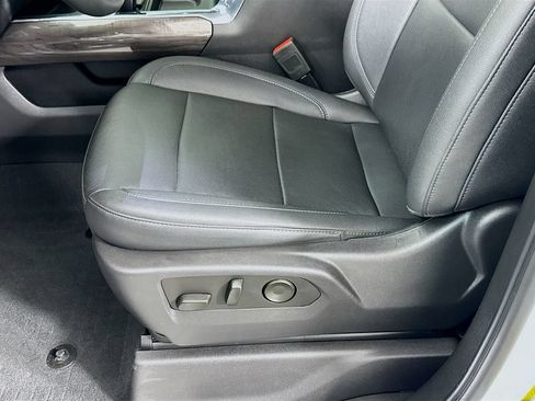 Used 2024 Chevrolet Silverado 1500 LTZ AWD/4WD image 20