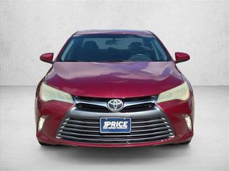Used 2016 Toyota Camry XLE FWD video 2