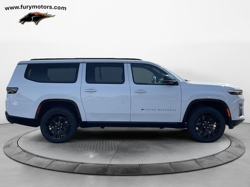 New 2026 Jeep Grand Wagoneer L Limited AWD/4WD image 2