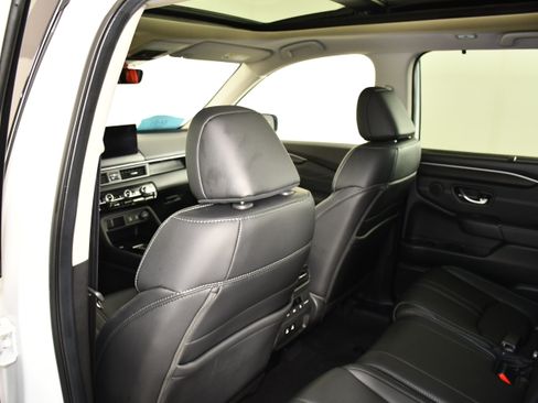 Certified 2026 Honda Pilot Touring image 47