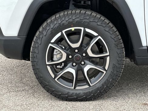New 2026 Jeep Compass Trailhawk AWD/4WD image 8