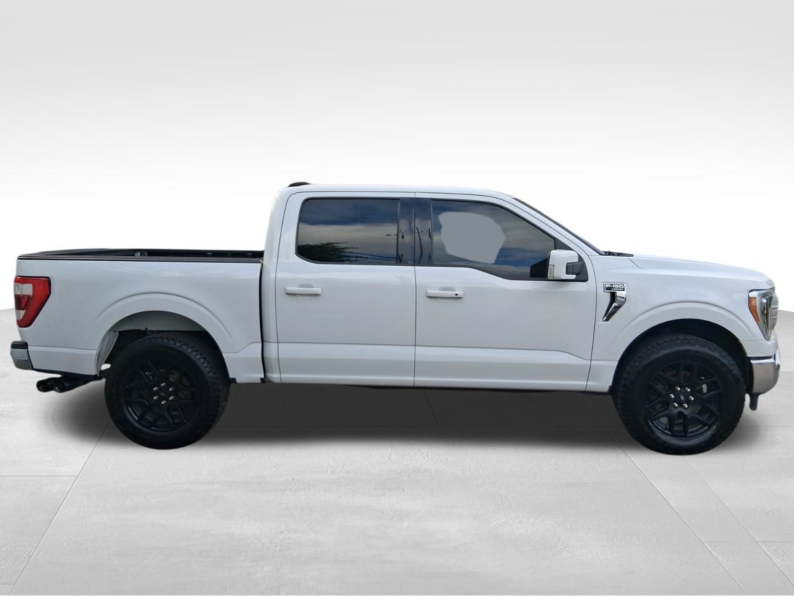 Used 2021 Ford F150 Lariat RWD image 4