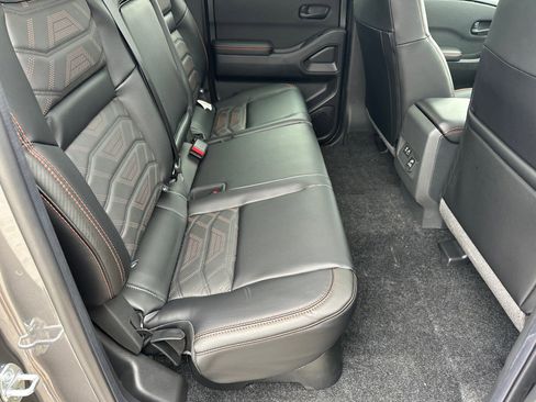 New 2026 Nissan Frontier PRO-4X w/ Pro Premium Package AWD/4WD image 15