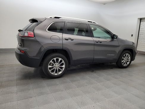 Used 2019 Jeep Cherokee Latitude Plus w/ Comfort/Convenience Group image 10