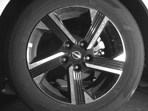 Used 2025 Nissan Sentra SV image 14