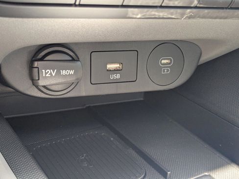 New 2026 Hyundai Elantra SEL Sport FWD image 25