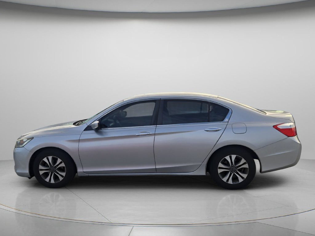 Used 2013 Honda Accord LX image 5
