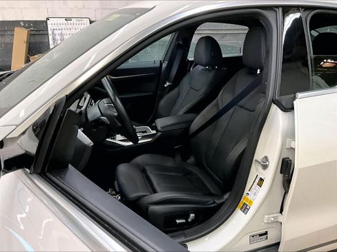 Used 2023 BMW i4 eDrive40 RWD image 27