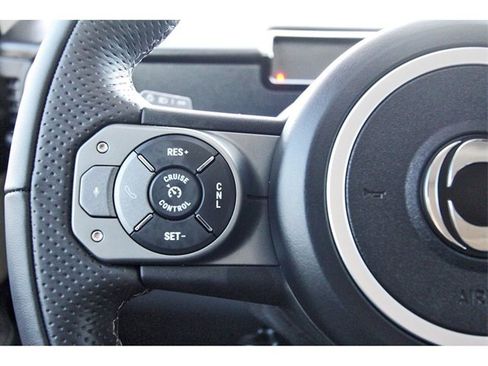 Used 2025 INEOS Grenadier Fieldmaster Edition image 17