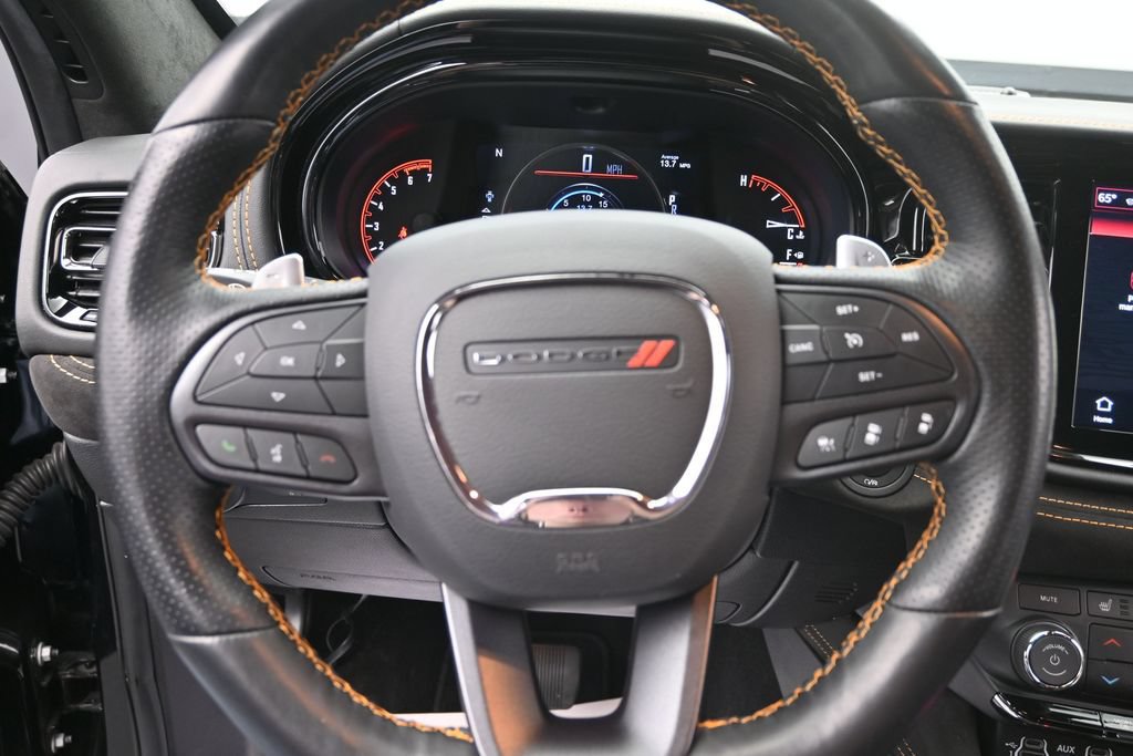 Used 2023 Dodge Durango R/T w/ Hemi Orange Plus Package AWD/4WD image 33