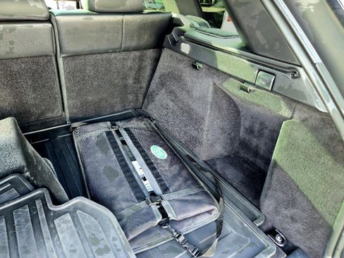 Used 2016 Land Rover Range Rover Sport SE image 58