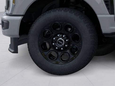 New 2026 Ford F250 Lariat w/ Black Appearance Package AWD/4WD image 19