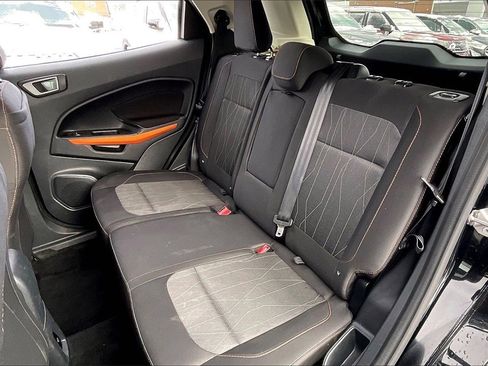 Used 2021 Ford EcoSport SE w/ SE Convenience Package image 24