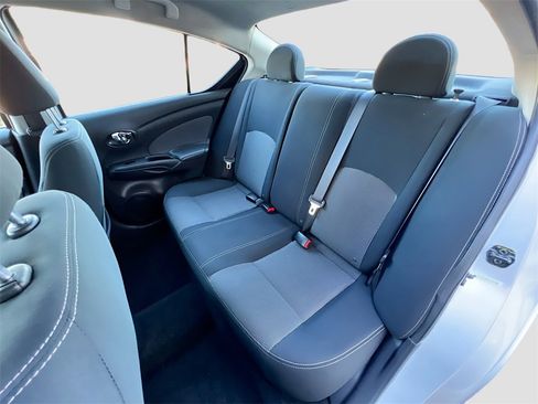 Used 2016 Nissan Versa SV image 21