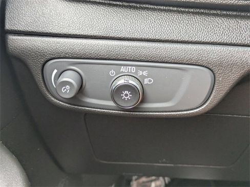 Used 2023 Chevrolet Bolt LT image 25