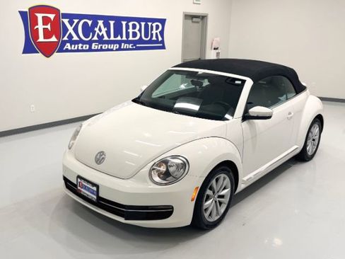 Used 2014 Volkswagen Beetle TDI image 15