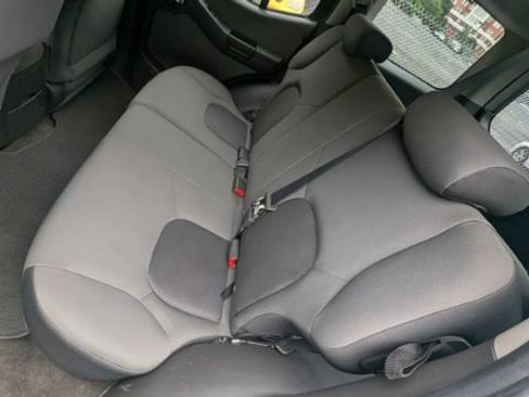 Used 2010 Nissan Xterra S AWD/4WD image 20