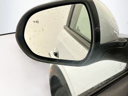 Used 2024 Buick Encore GX Sport Touring AWD/4WD image 16