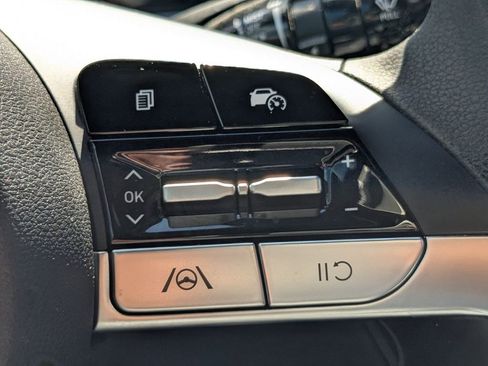 Used 2022 Hyundai Santa Cruz SEL image 25