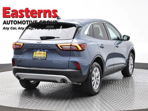 Used 2023 Ford Escape Active w/ Tech Pack #1 AWD/4WD image 5