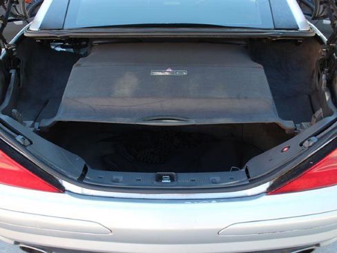 Used 2005 Mercedes-Benz SL 500 image 21