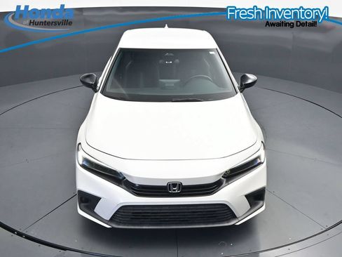 Used 2023 Honda Civic Sport image 19