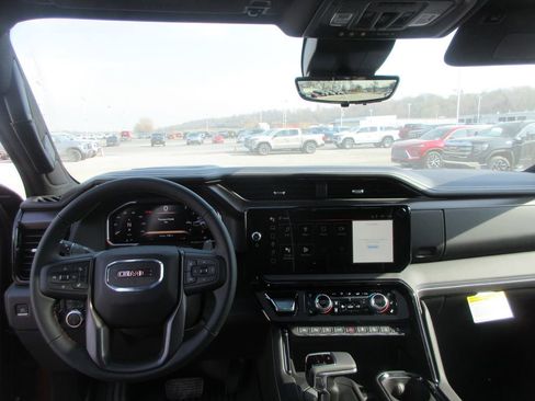New 2026 GMC Sierra 1500 AT4X AWD/4WD image 16