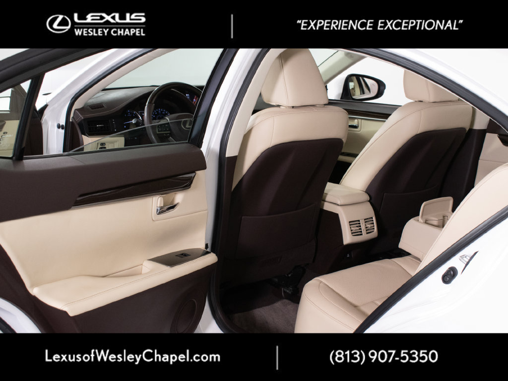 Used 2018 Lexus ES 350 w/ Luxury Package w/Wood Trim FWD image 15