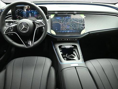New 2026 Mercedes-Benz E 350 4MATIC Sedan image 20