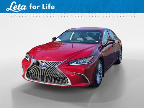 Used 2021 Lexus ES 300h 300h Luxury w/ Accessory Package image 1
