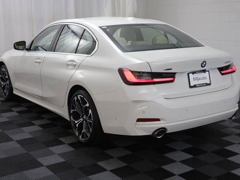 Certified 2025 BMW 330i xDrive Sedan w/ Premium Package AWD/4WD image 14