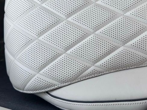 Used 2022 Mercedes-Benz S 580 4MATIC Sedan w/ 3D Technology Package image 19