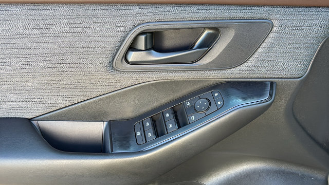 Certified 2023 Nissan Rogue S AWD/4WD image 9