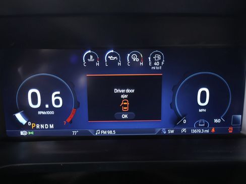 Used 2024 Ford Expedition Platinum RWD image 4