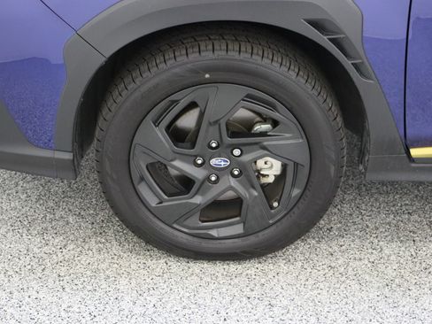 Used 2024 Subaru Crosstrek 2.5i Sport AWD/4WD image 11
