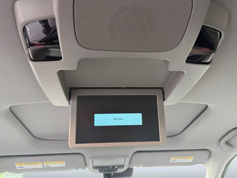 Used 2021 Honda Pilot Elite image 15