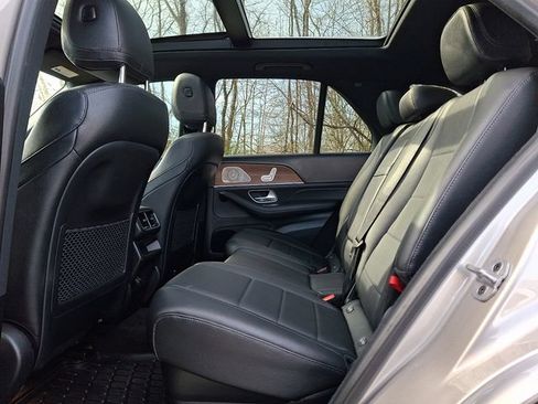 Used 2022 Mercedes-Benz GLE 350 4MATIC image 10