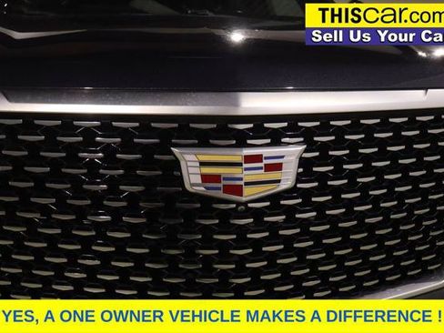 Used 2022 Cadillac Escalade Premium Luxury RWD image 12