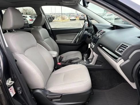 Used 2017 Subaru Forester 2.5i Limited AWD/4WD image 17