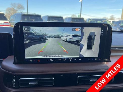 Used 2025 Lincoln Aviator Reserve w/ Illumination Package image 24